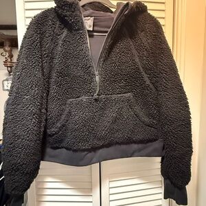 lululemon athletica Black Teddy Jacket Half-Zip size M/L